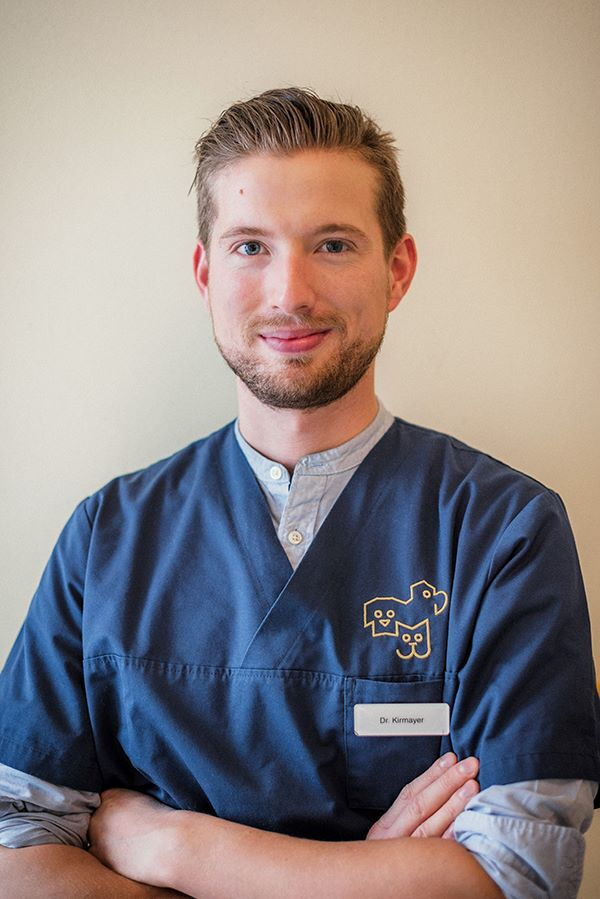 Dr. Johannes Kirmayer